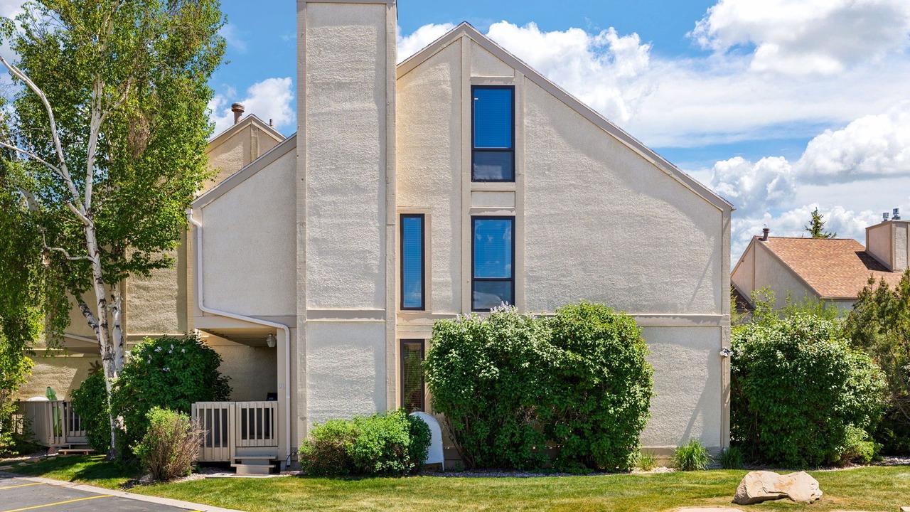 Photo of Outdoor in Park Meadows