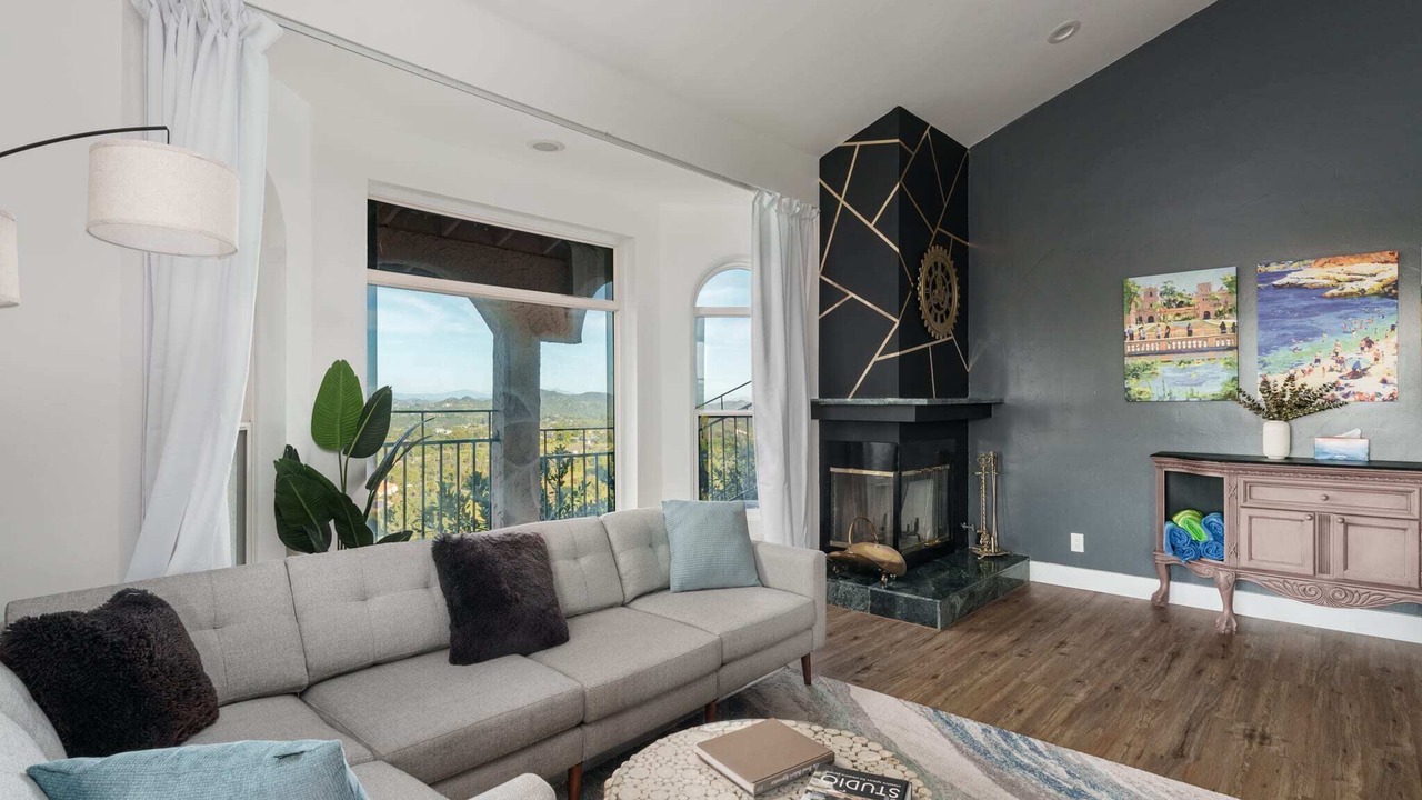 Photo of Livingroom in Escondido