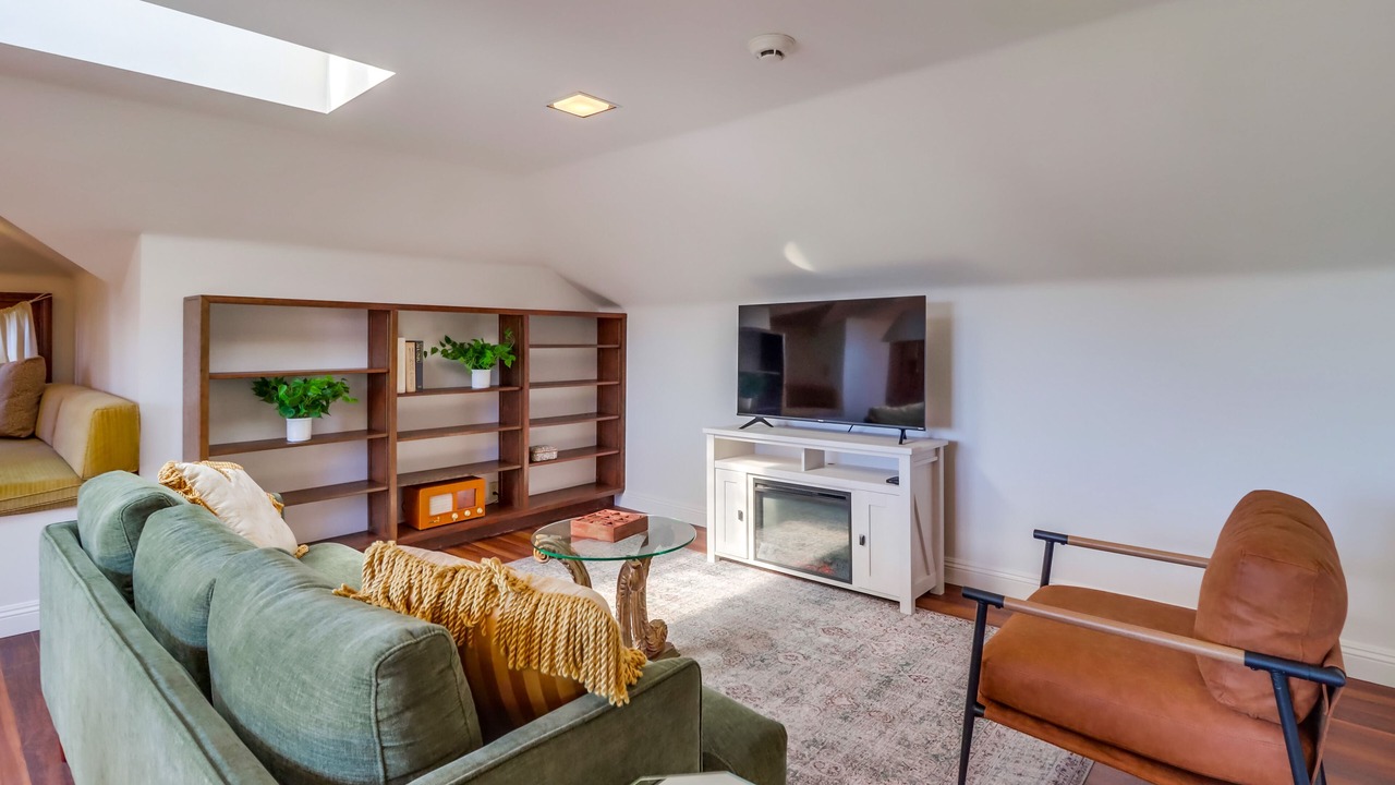 Photo of Livingroom in Park West