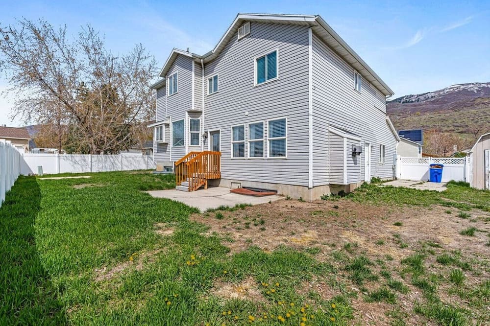 Photo of Outdoor in Farmington