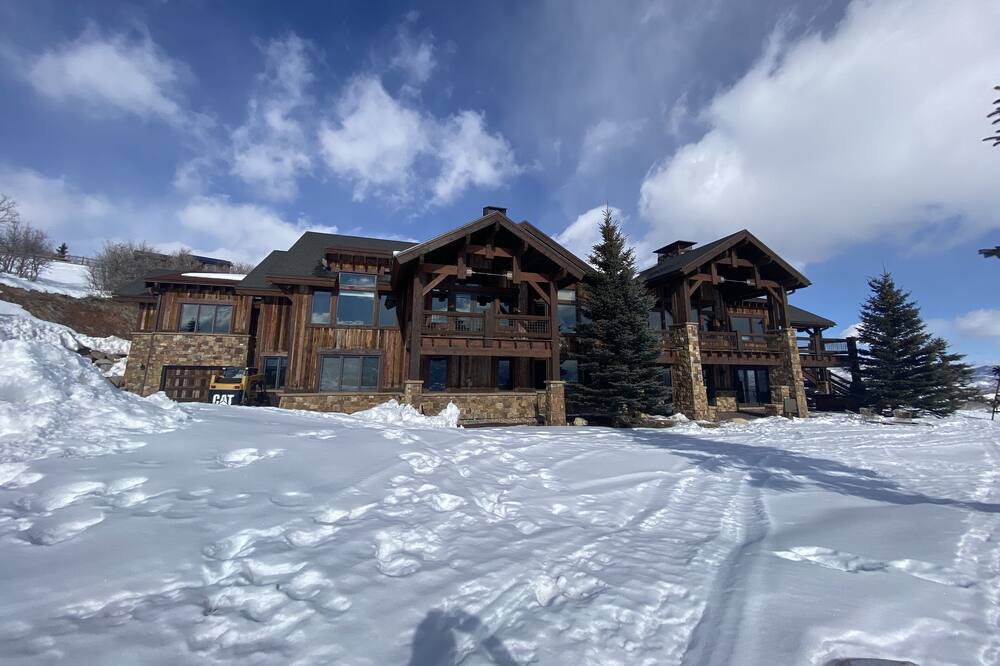 Photo of Outdoor in Stagecoach Estates