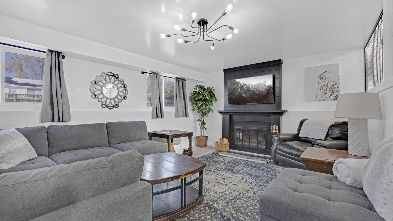 Photo of Livingroom in American Fork