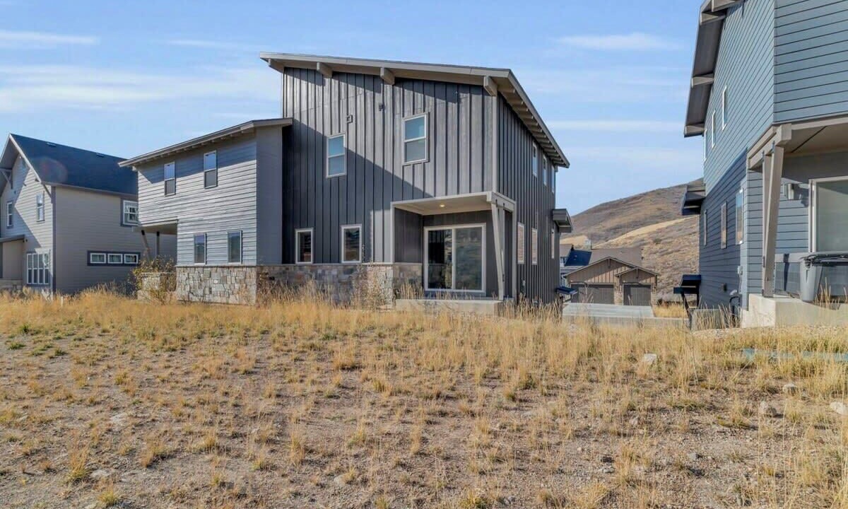 Photo of Outdoor in Deer Mountain