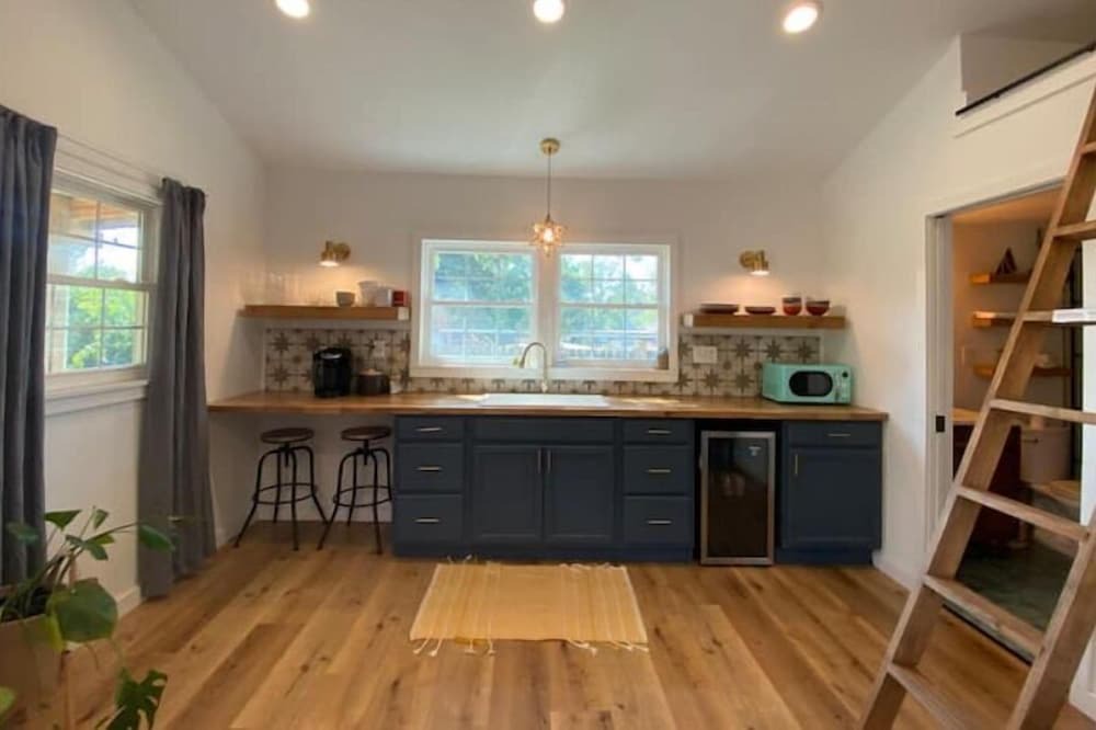 Photo of Kitchen in Charlotte Park