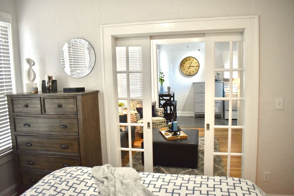 Photo of Bedroom in Courier City - Oscawana