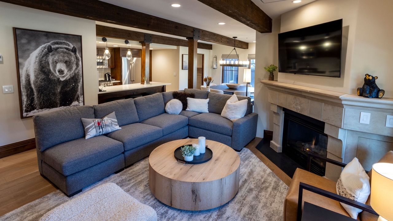 Photo of Livingroom in Deer Valley