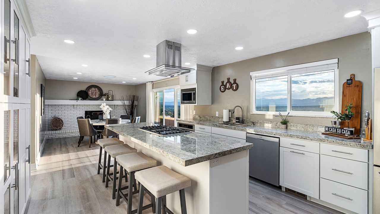 Photo of Kitchen in Olympus Cove