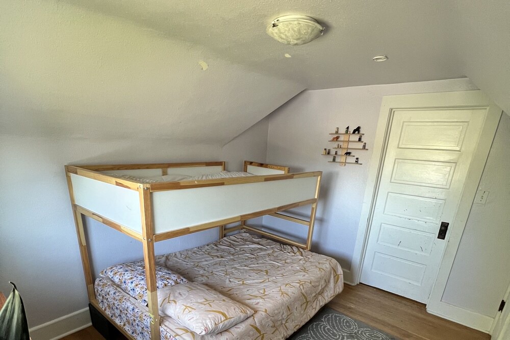 Photo of Bedroom in Spanish Fork