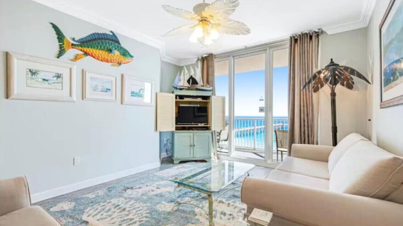 Photo of Livingroom in Navarre Beach