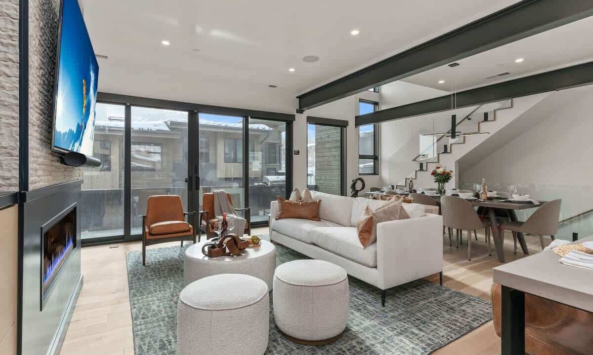 Photo of Livingroom in The Timbers