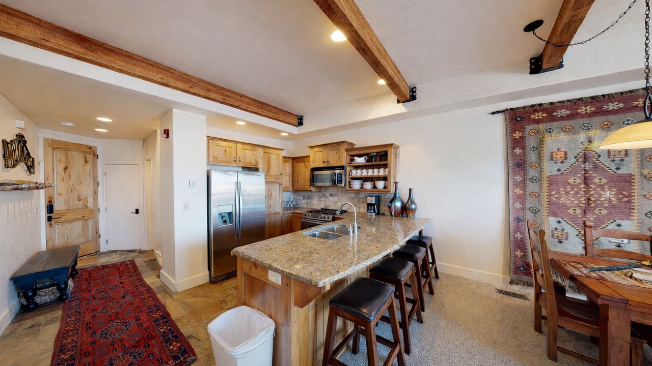 Photo of Livingroom in Kimball Junction