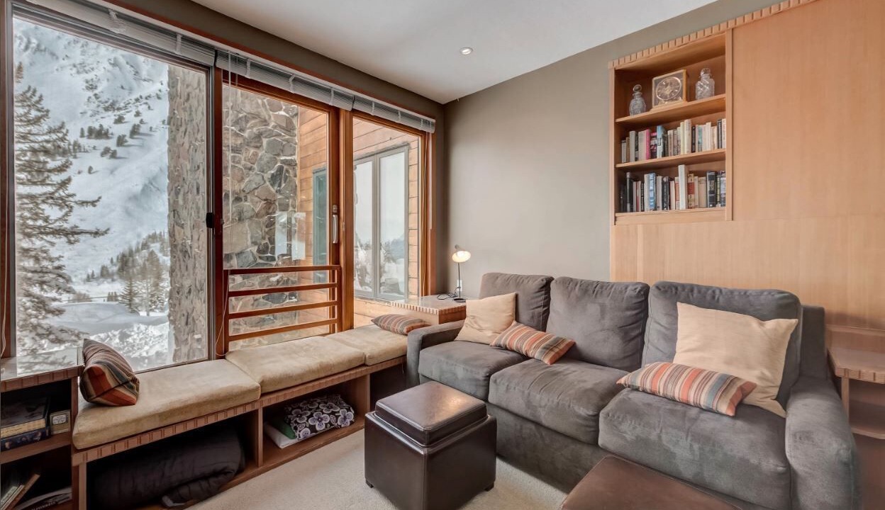 Photo of Livingroom in Salt Lake Mountain Resorts