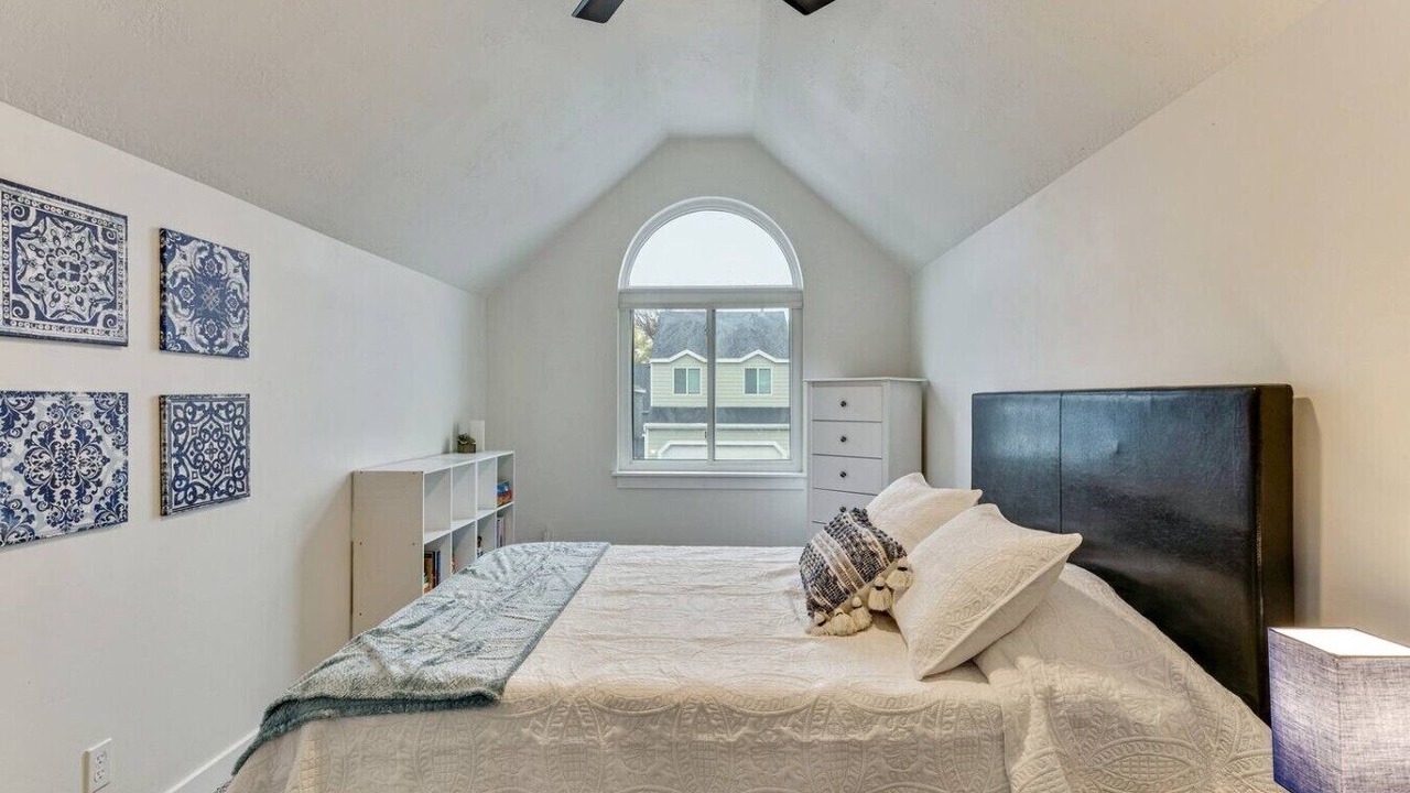 Photo of Bedroom in South Salt Lake