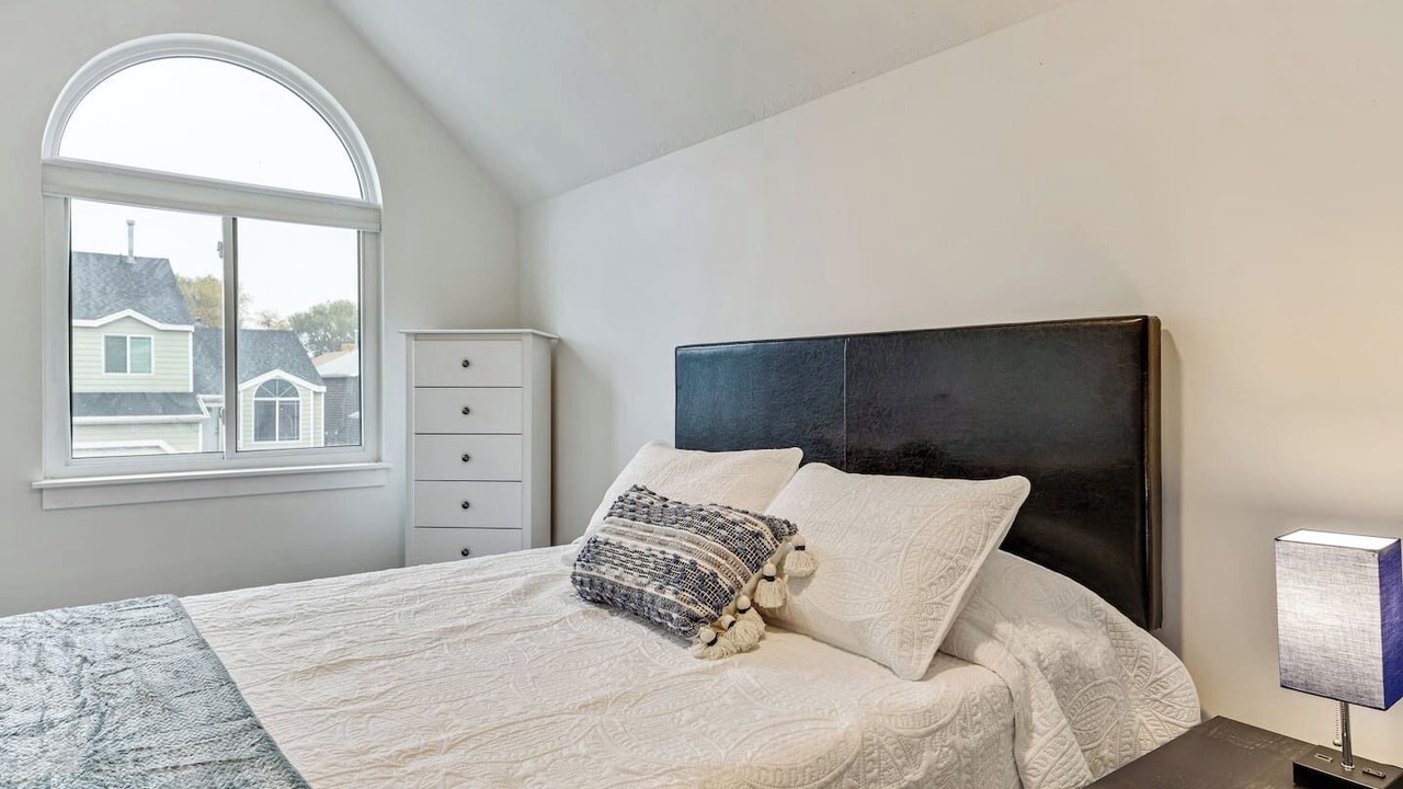 Photo of Bedroom in South Salt Lake