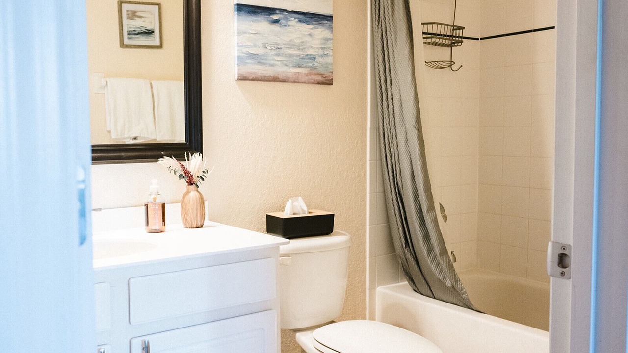 Photo of Bathroom in Bahama Bay
