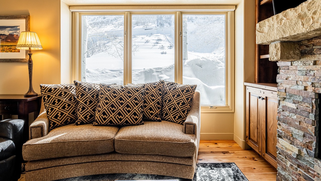 Photo of Livingroom in Deer Valley