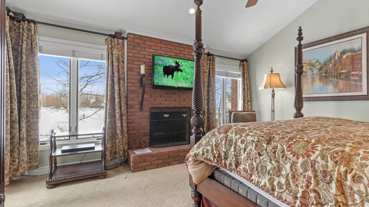 Photo of Livingroom in South Snyderville Basin