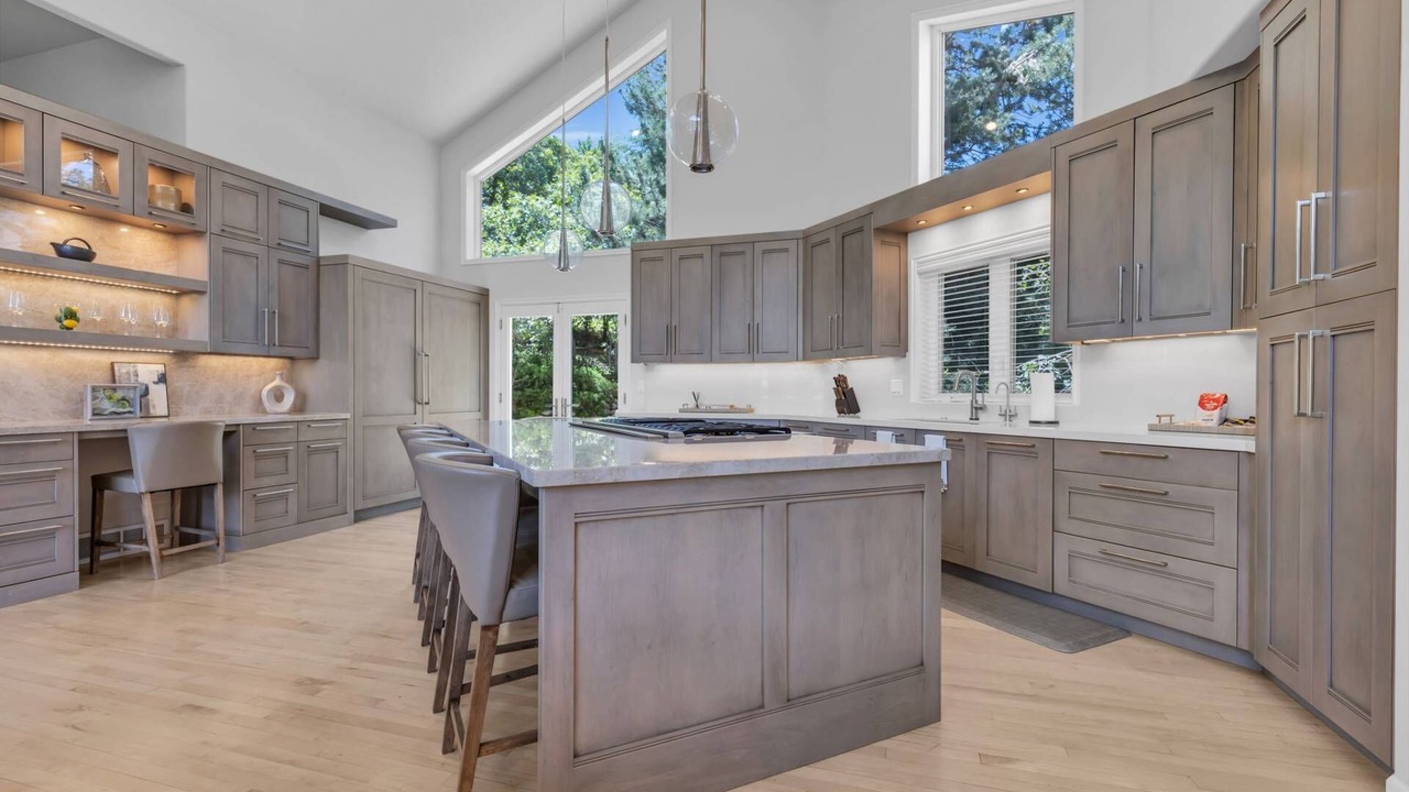 Photo of Kitchen in Sandy