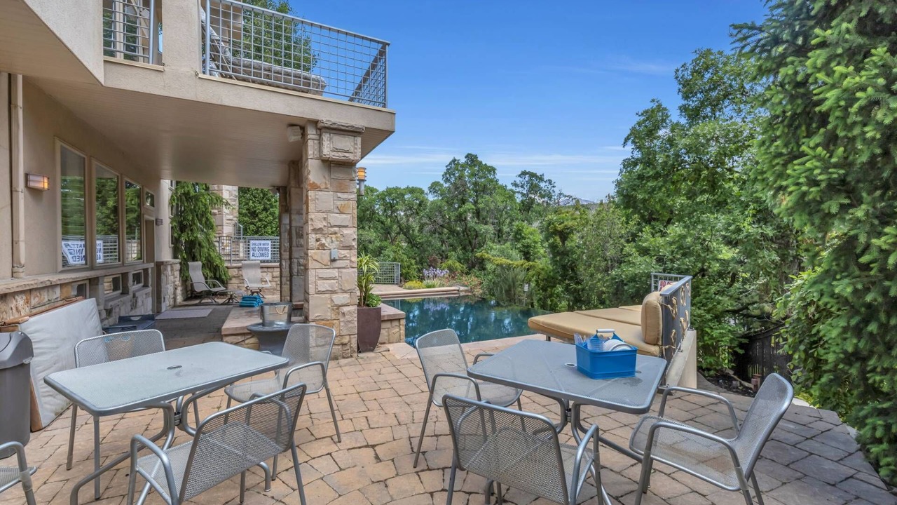 Photo of Outdoor in Sandy