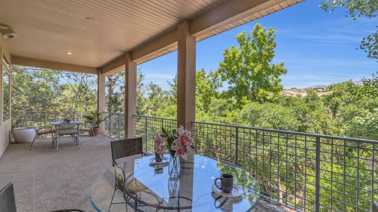 Photo of Patio Balcony in Sandy