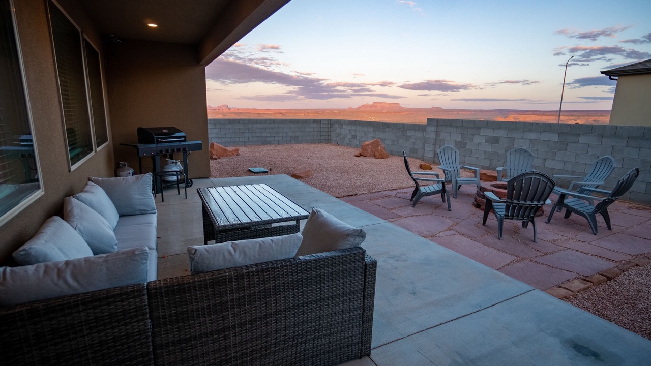 Photo of Outdoor in Page