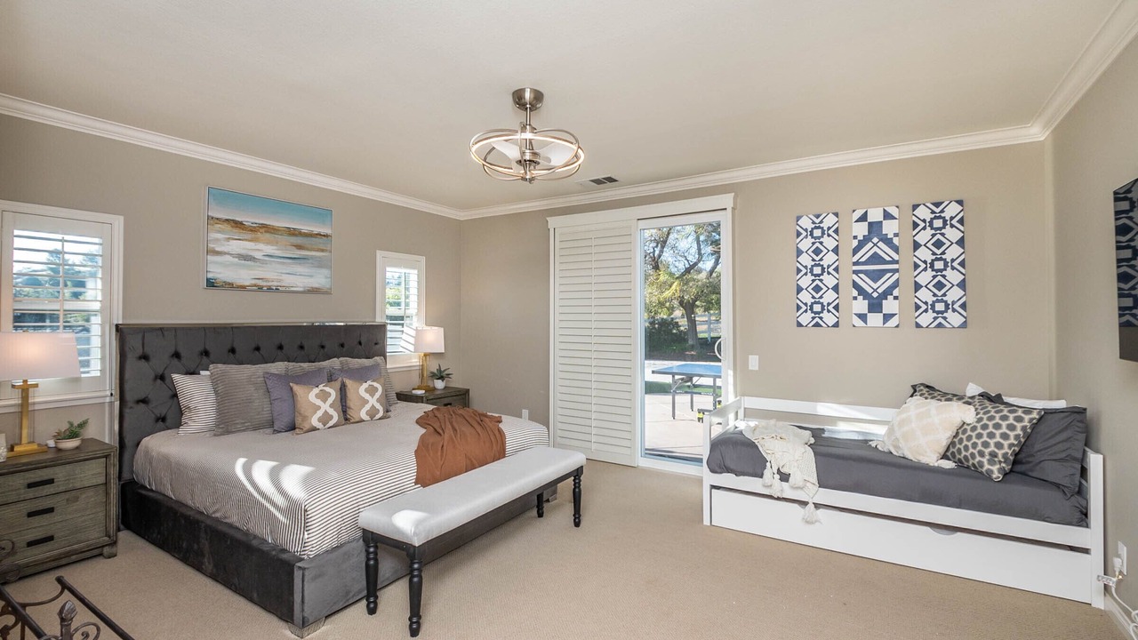 Photo of Bedroom in Valley Center