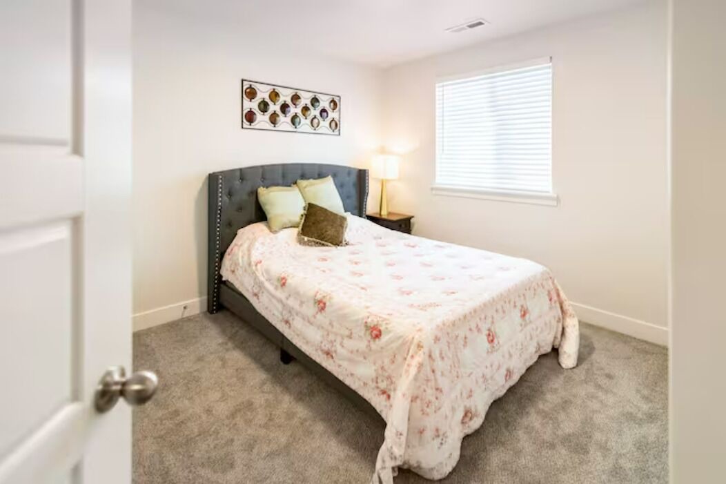 Photo of Bedroom in Lehi