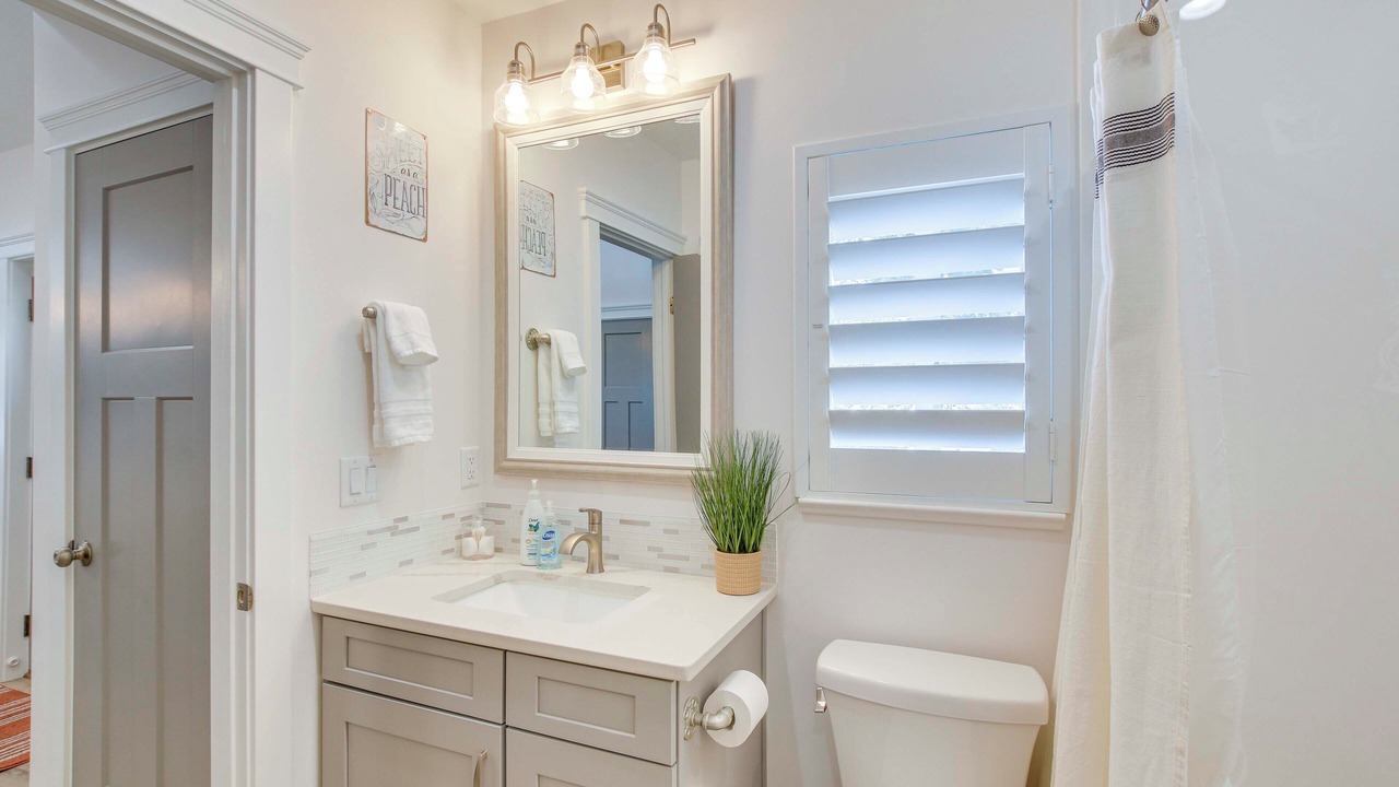 Photo of Bathroom in Perry