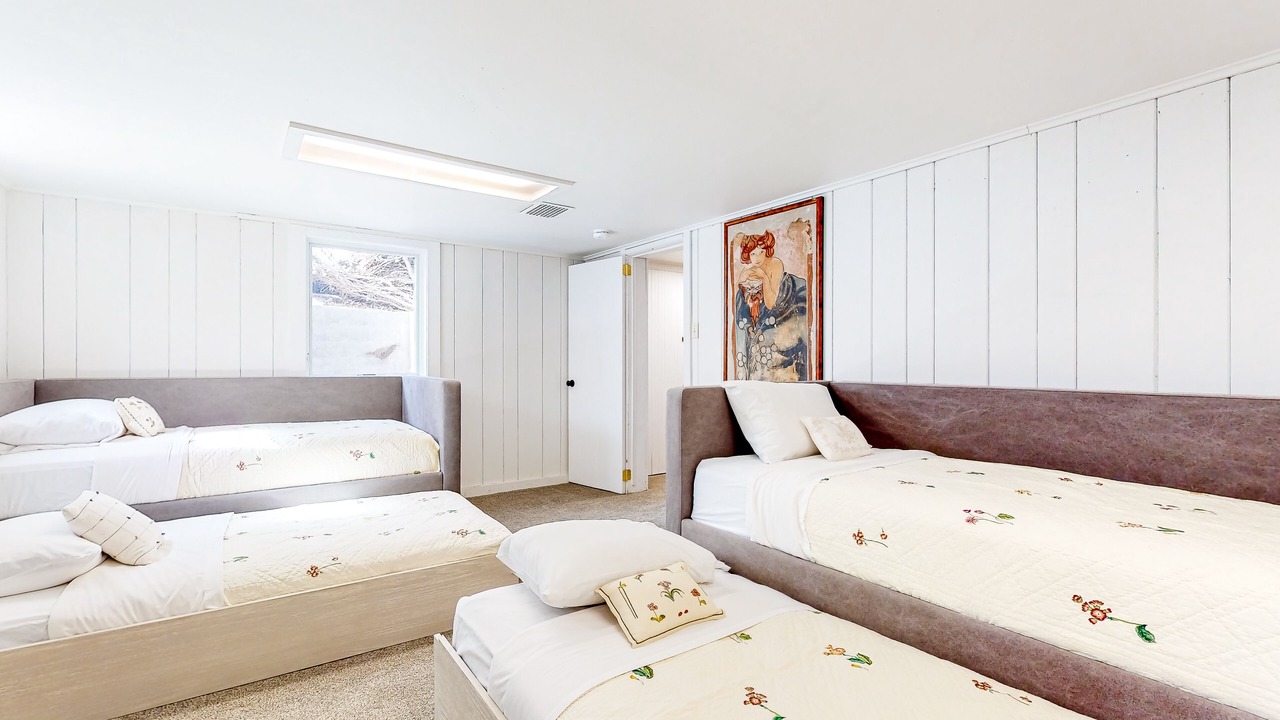 Photo of Bedroom in East Millcreek