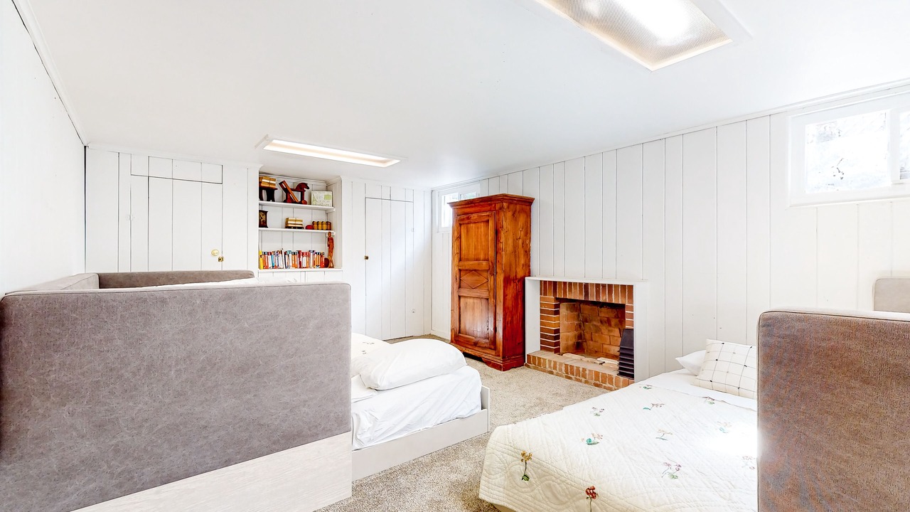 Photo of Bedroom in East Millcreek