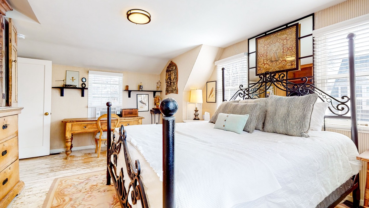 Photo of Bedroom in East Millcreek