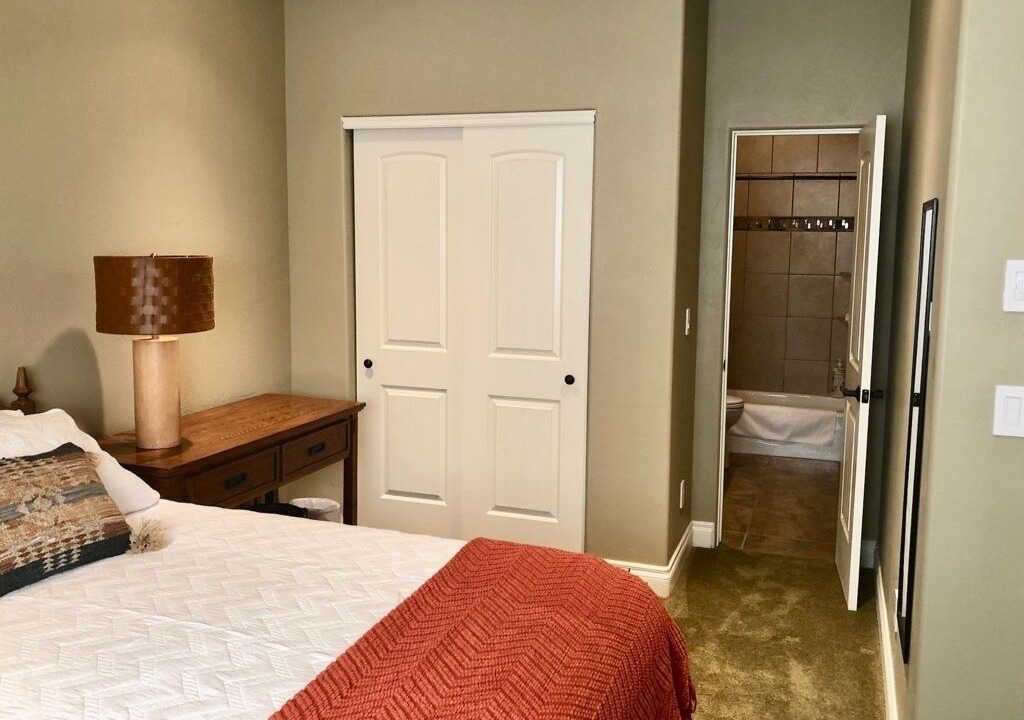 Photo of Bathroom in Greenehaven
