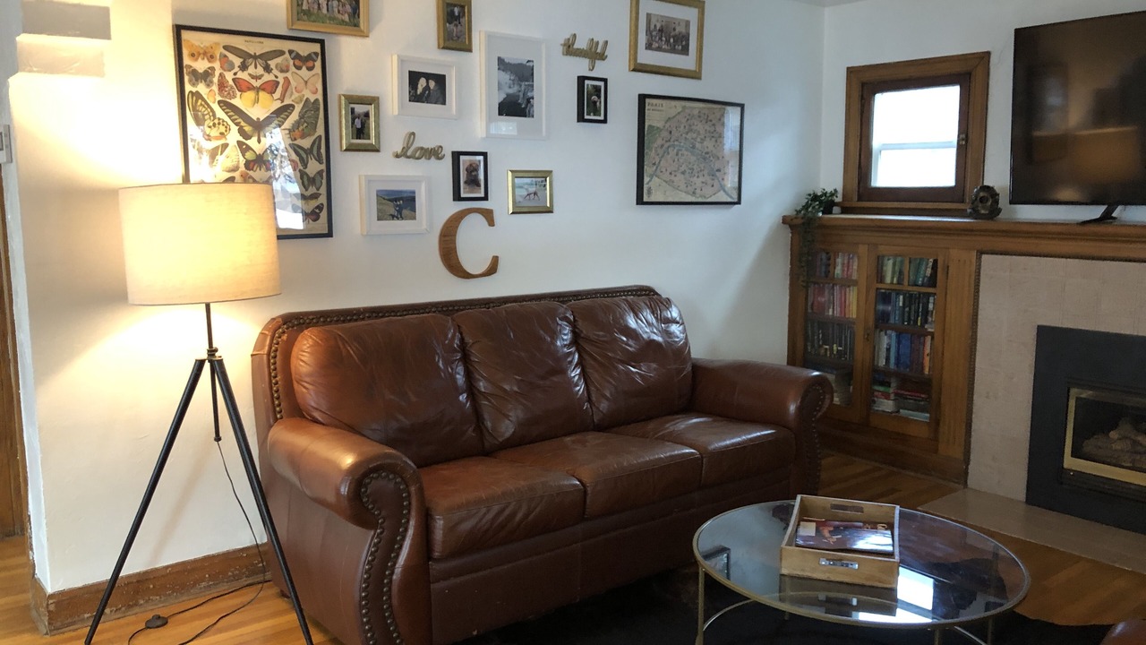 Photo of Livingroom in East Central