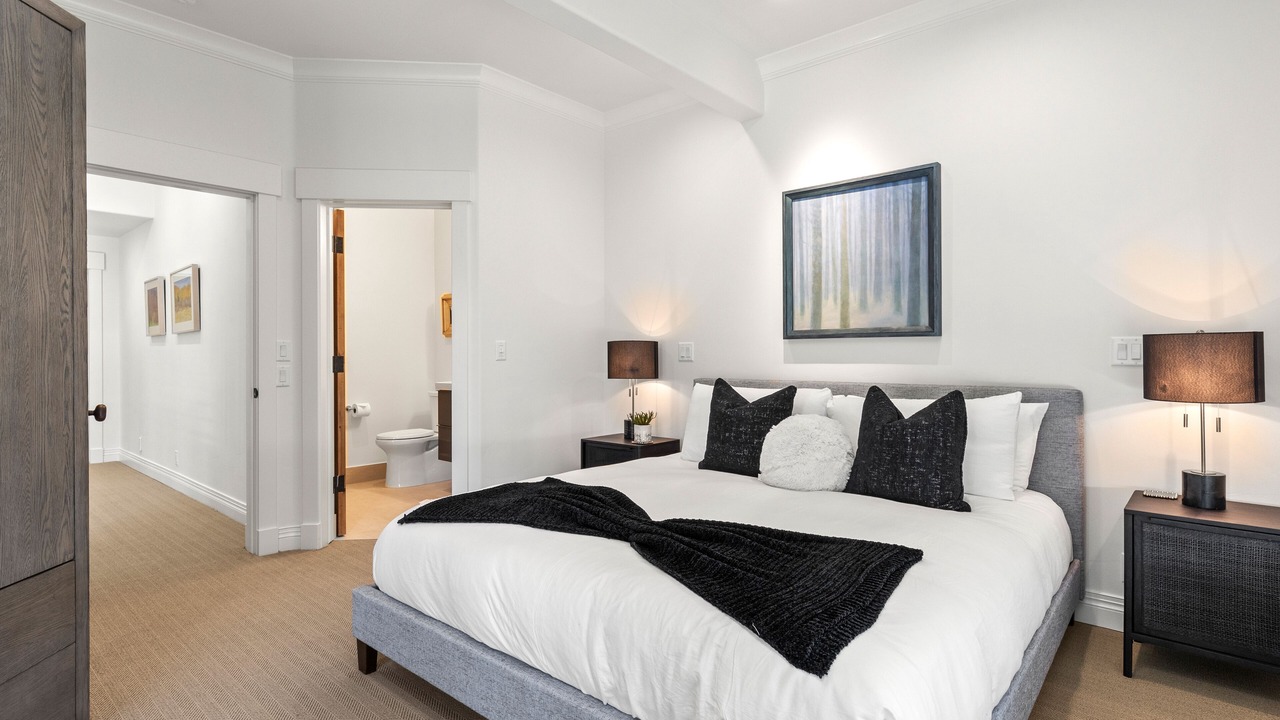 Photo of Bedroom in Park Meadows