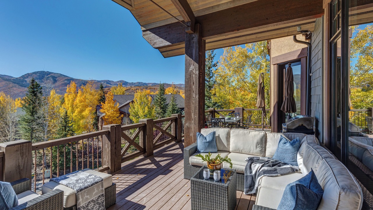 Photo of Outdoor in Park Meadows