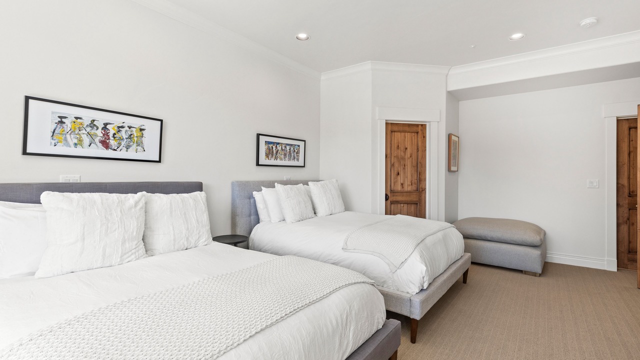 Photo of Bedroom in Park Meadows