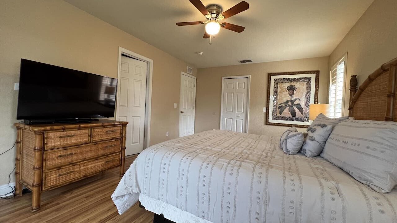 Photo of Bedroom in Regal Palms
