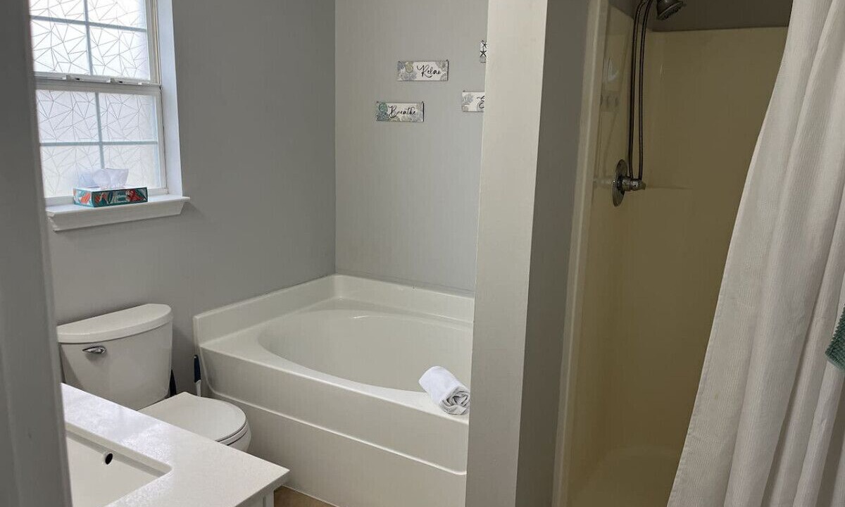 Photo of Bathroom in Foley