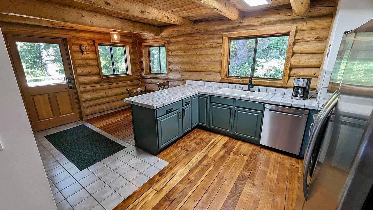 Photo of Kitchen in Summit Park