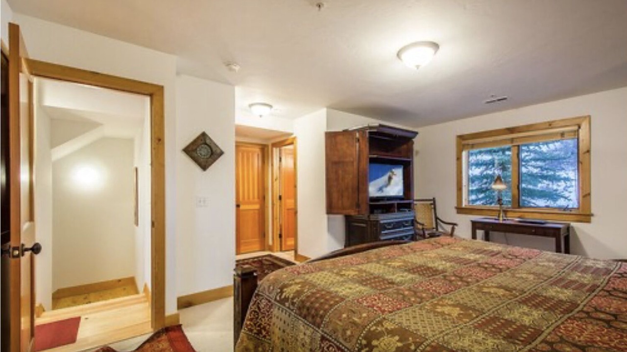 Photo of Bedroom in Deer Valley