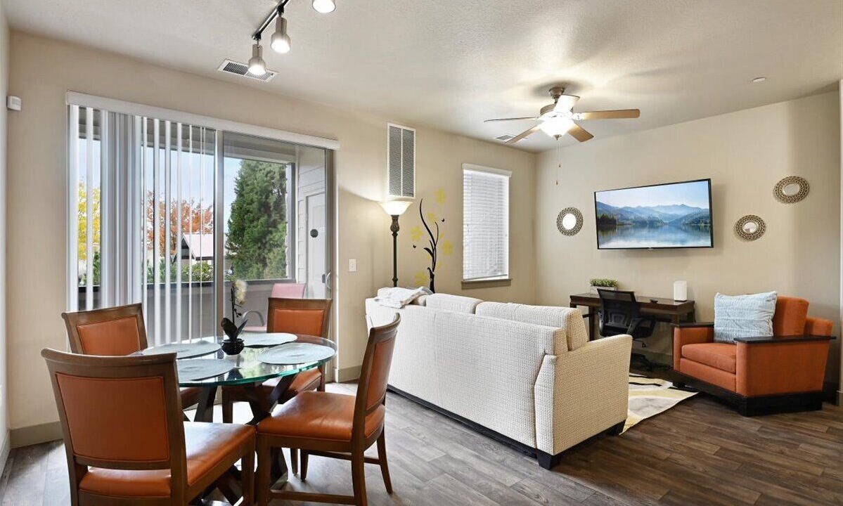 Photo of Livingroom in South Jordan