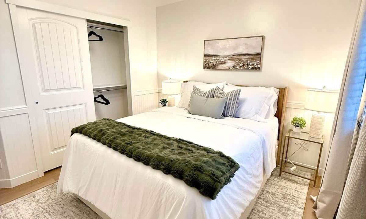 Photo of Bedroom in Sandy