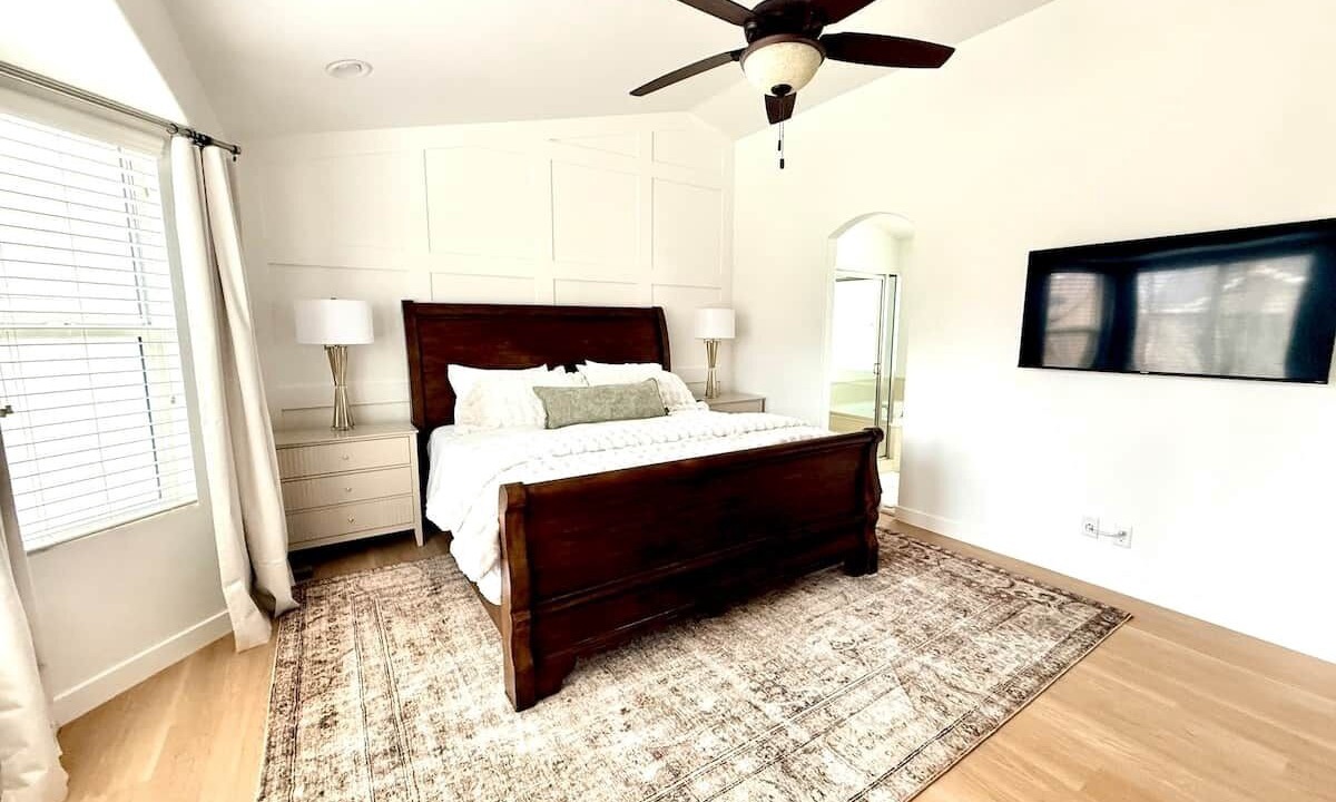 Photo of Bedroom in Sandy