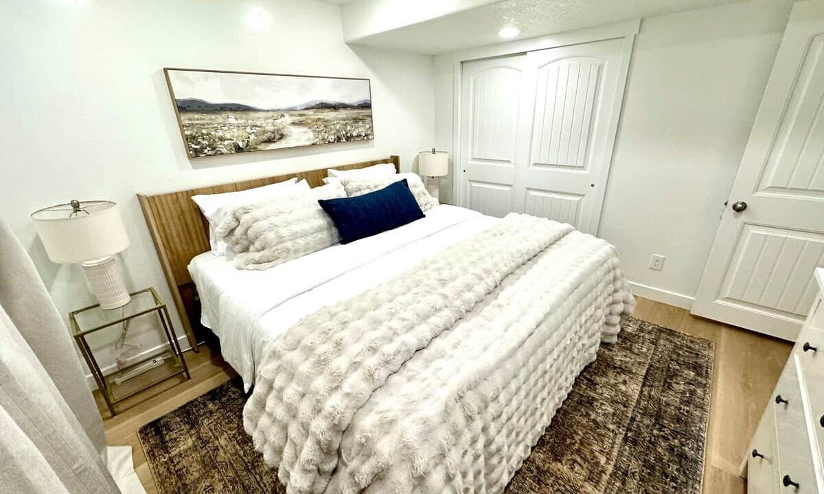 Photo of Bedroom in Sandy