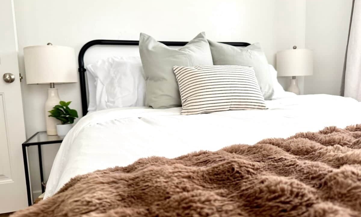 Photo of Bedroom in Sandy
