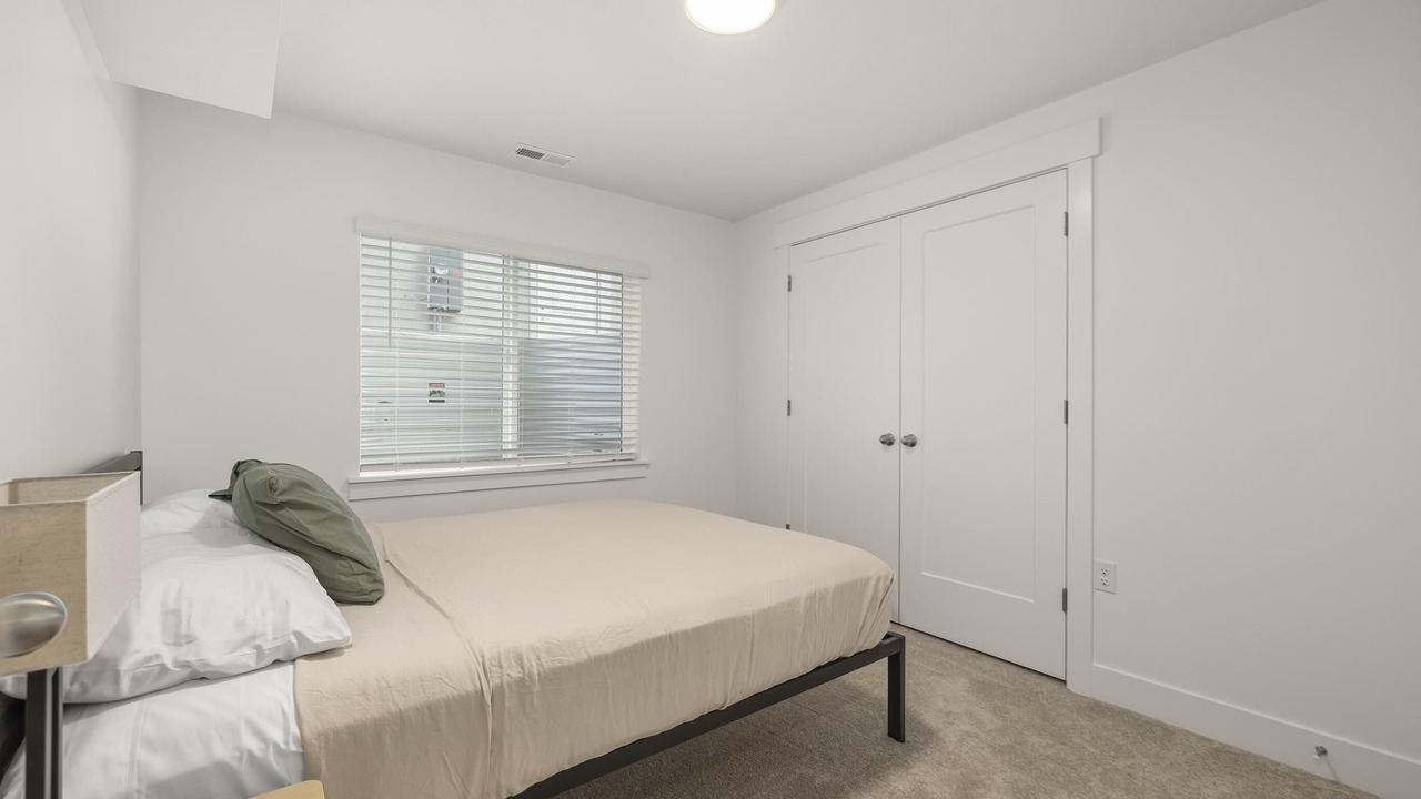 Photo of Bedroom in Bluffdale