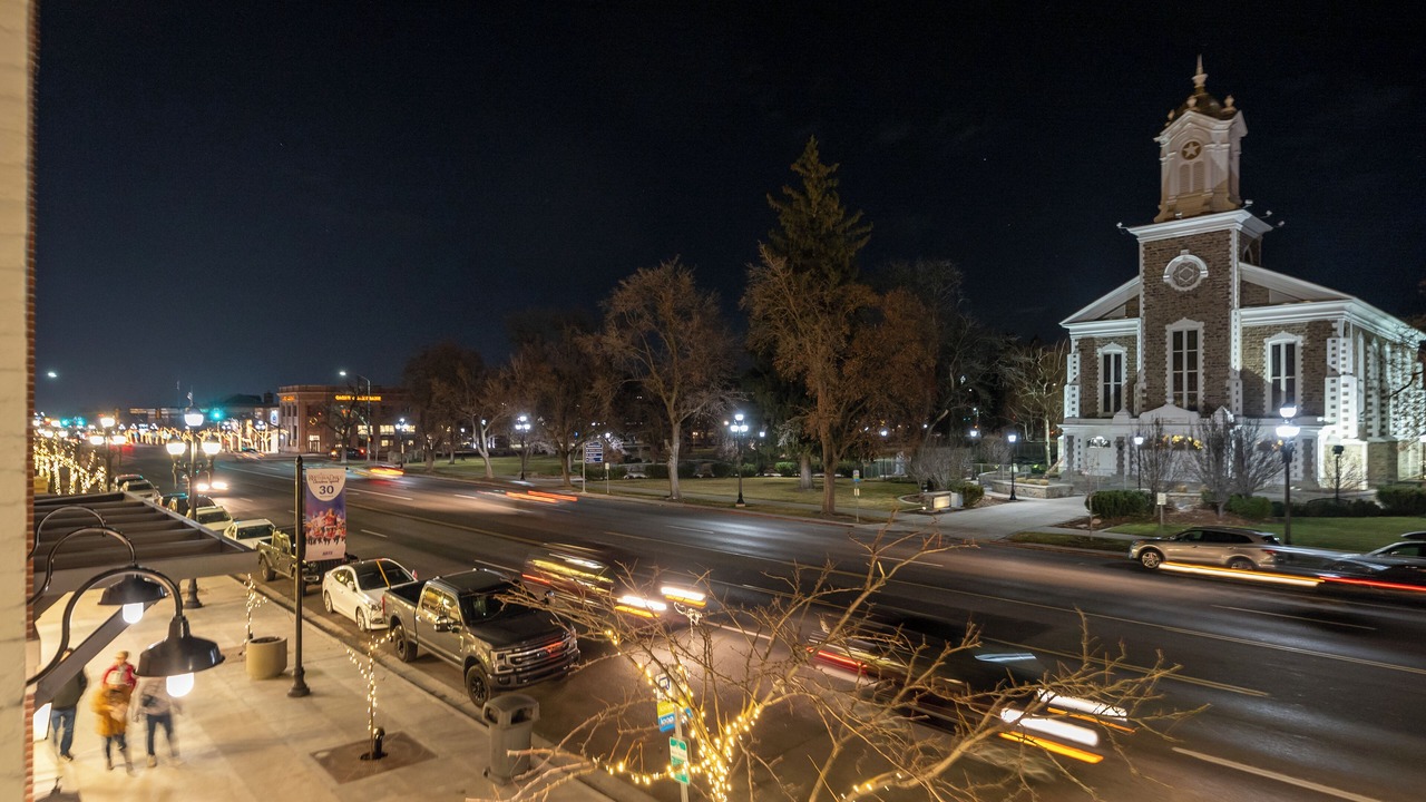Photo of Others in Logan