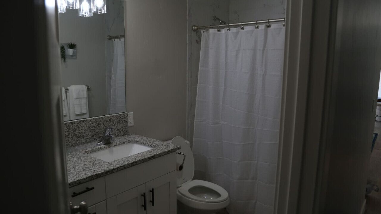 Photo of Bathroom in Logan