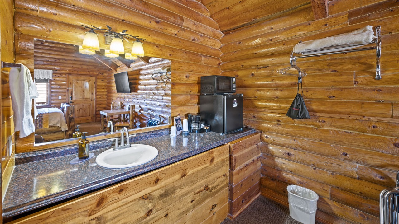 Photo of Bathroom in Tropic