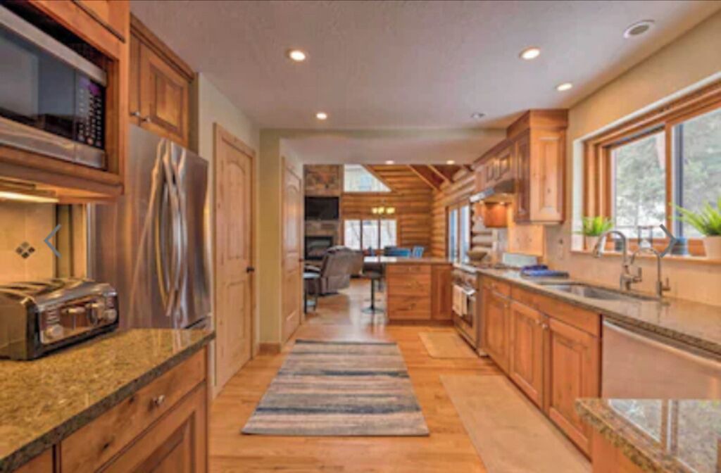Photo of Kitchen in Summit Park